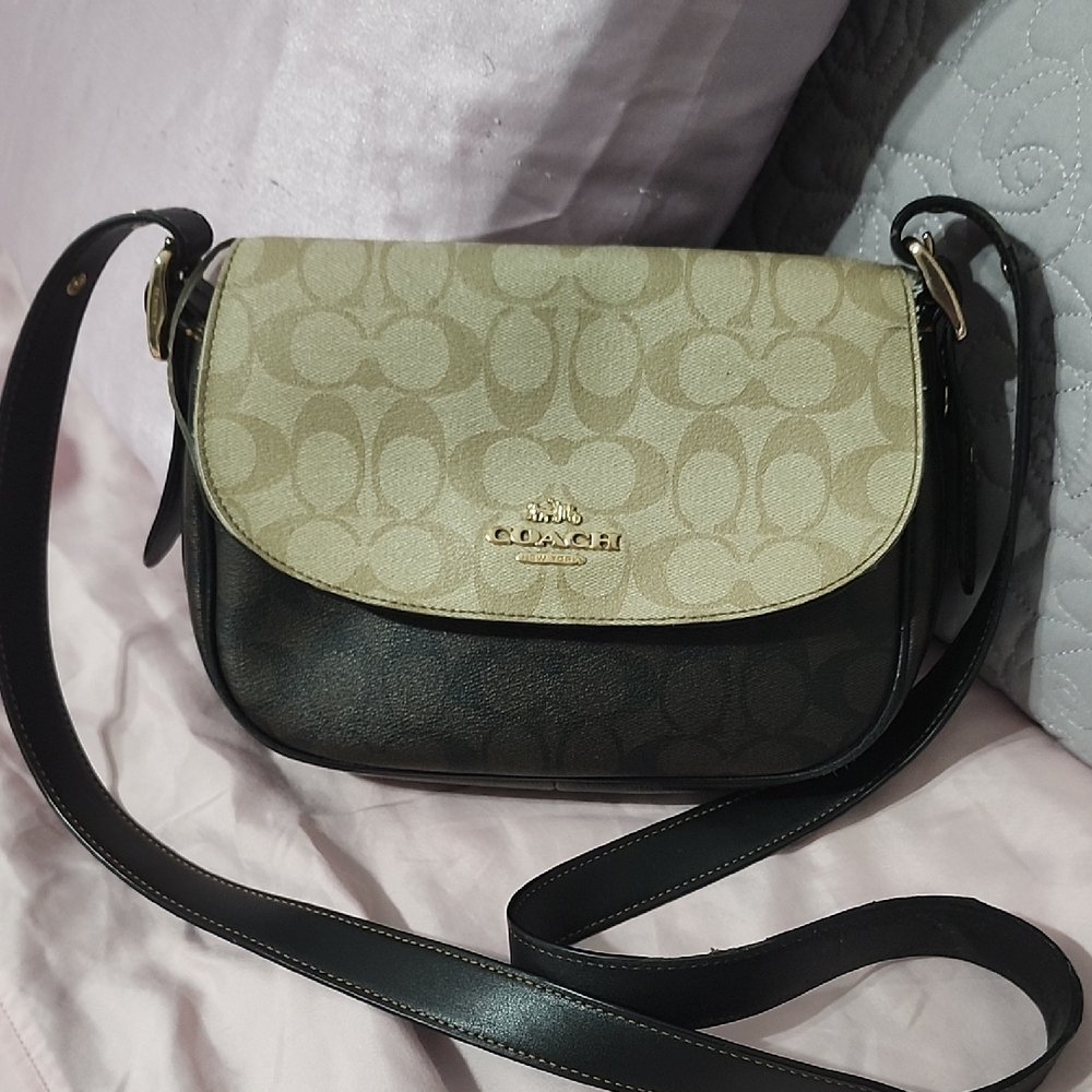 Coach Signature Black and Tan Crossbody Bag
